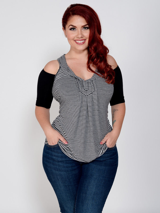 Bandeau 1/2 Sleeve Black Jersey Sleevey Wonders - Plus Size